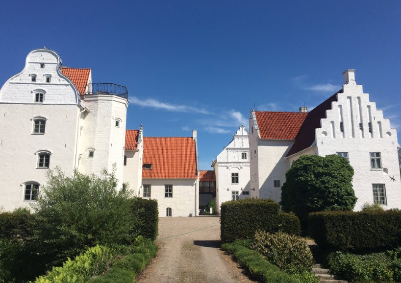 Dybäck Slott, Sweden, Sweden